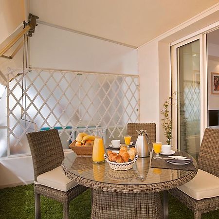 Apartament Le California Juan-les-Pins Zewnętrze zdjęcie