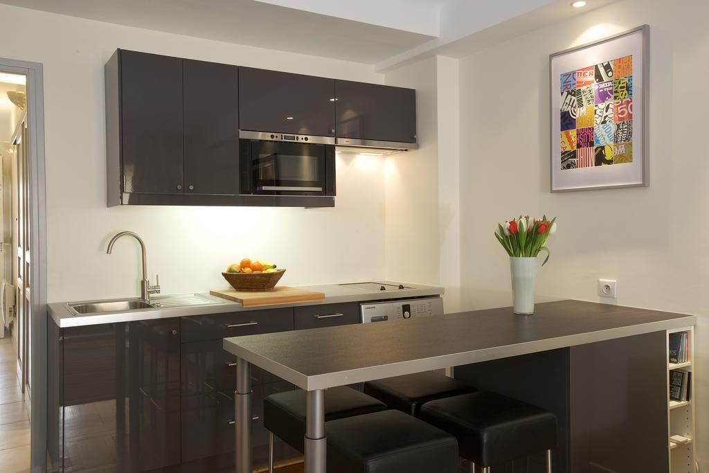 Apartament Le California Juan-les-Pins Zewnętrze zdjęcie